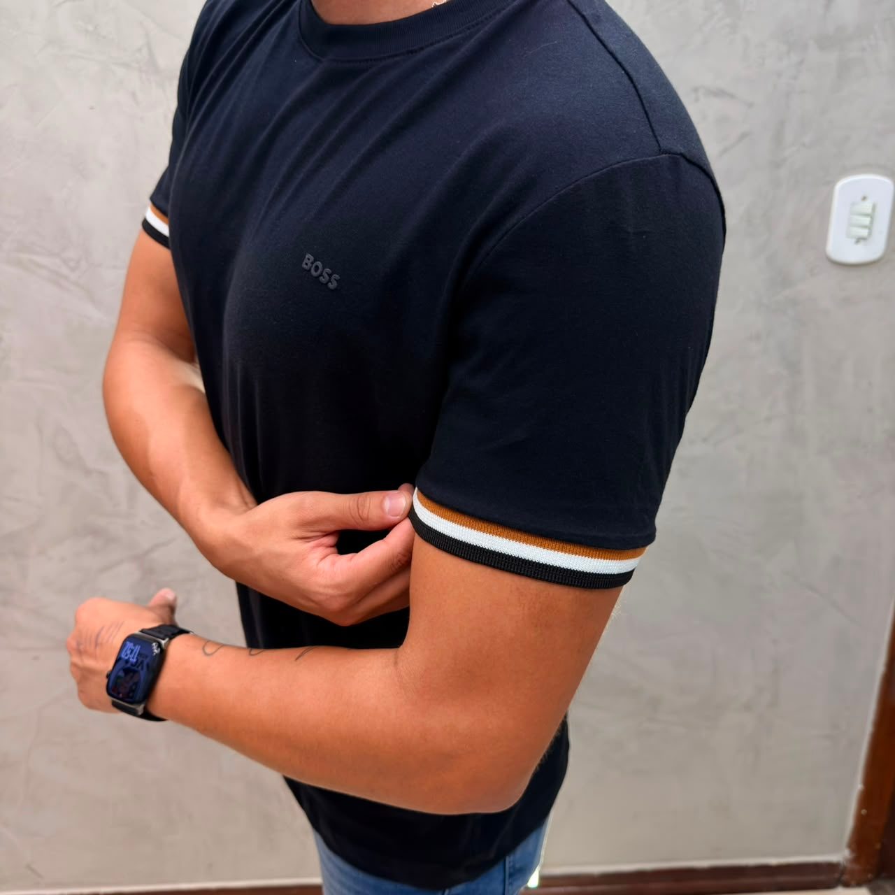 Camiseta Preto - Preto