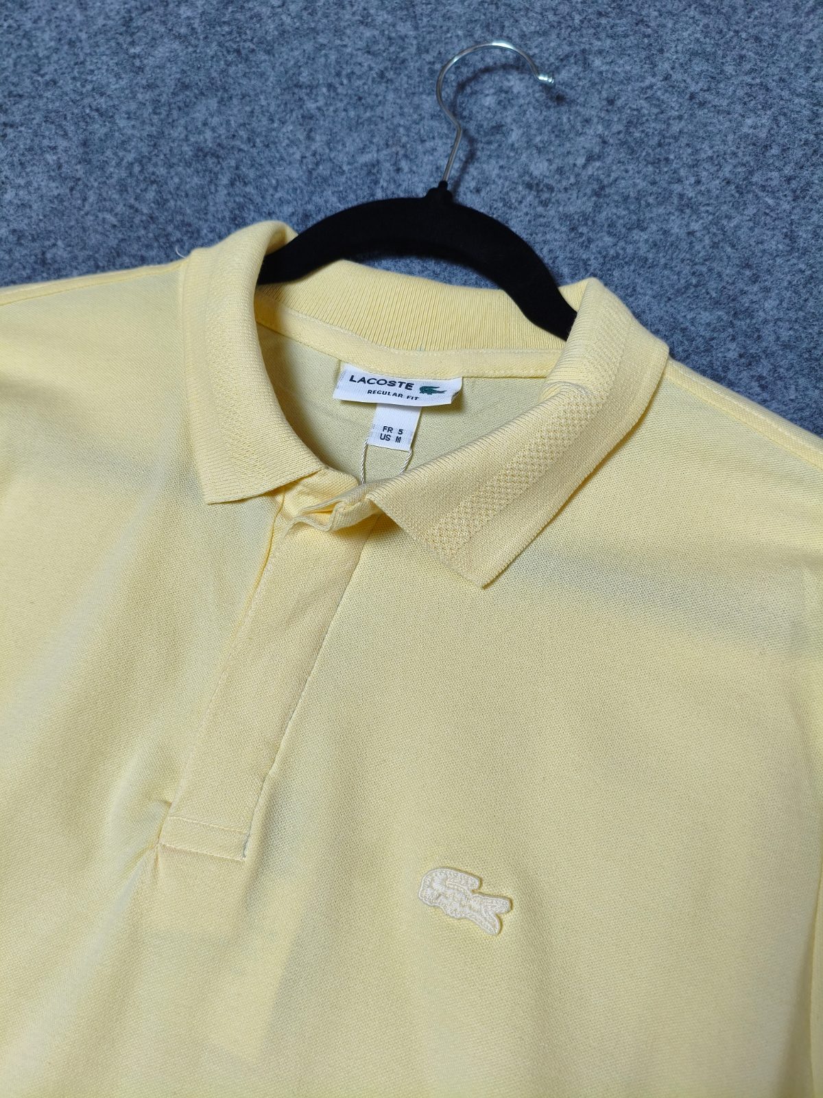 Polo Lacoste - Amarelo