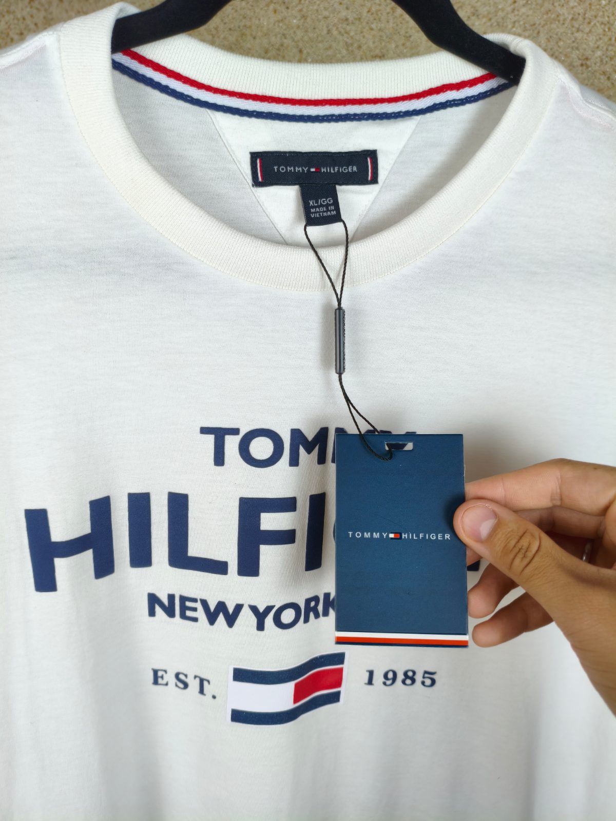 TH Basic - Off-White